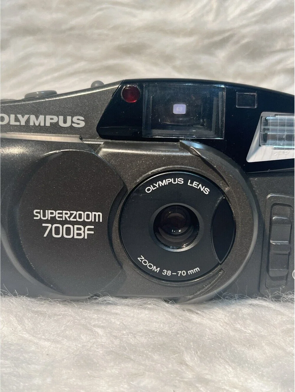 Olympus SuperZoom 700BF 35mm Film Point & Shoot Zoom 38-70mm Camera